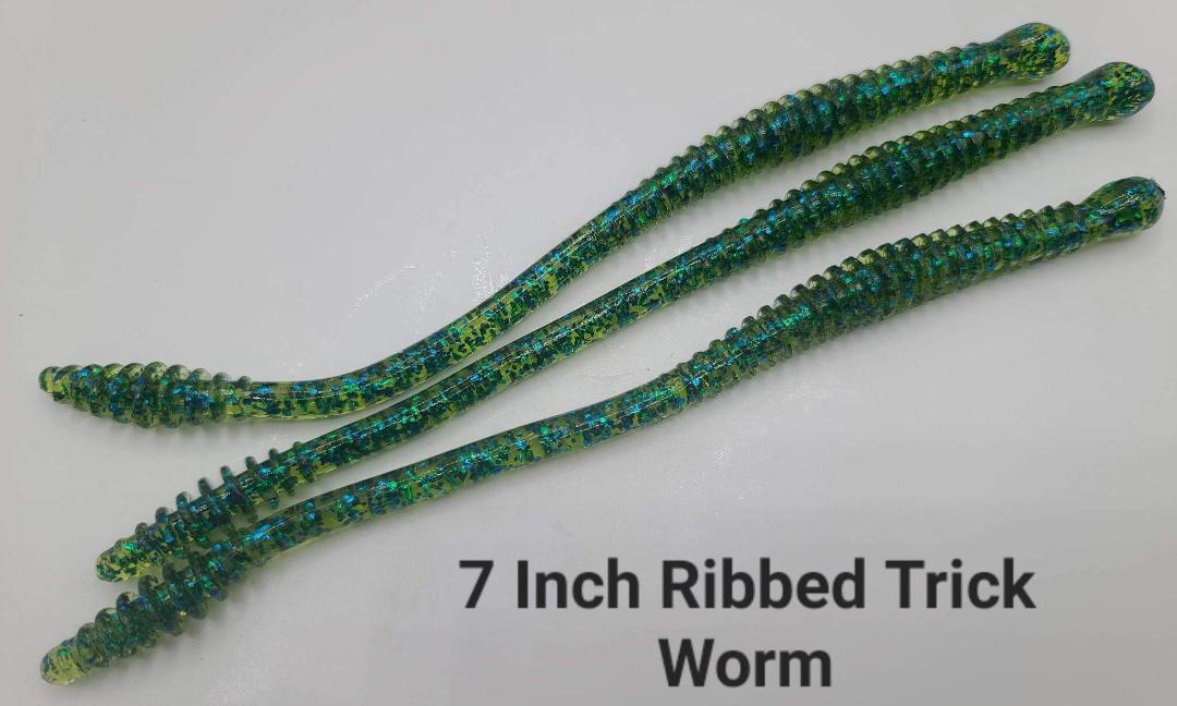 7 Inch Ribbed Trick Worm